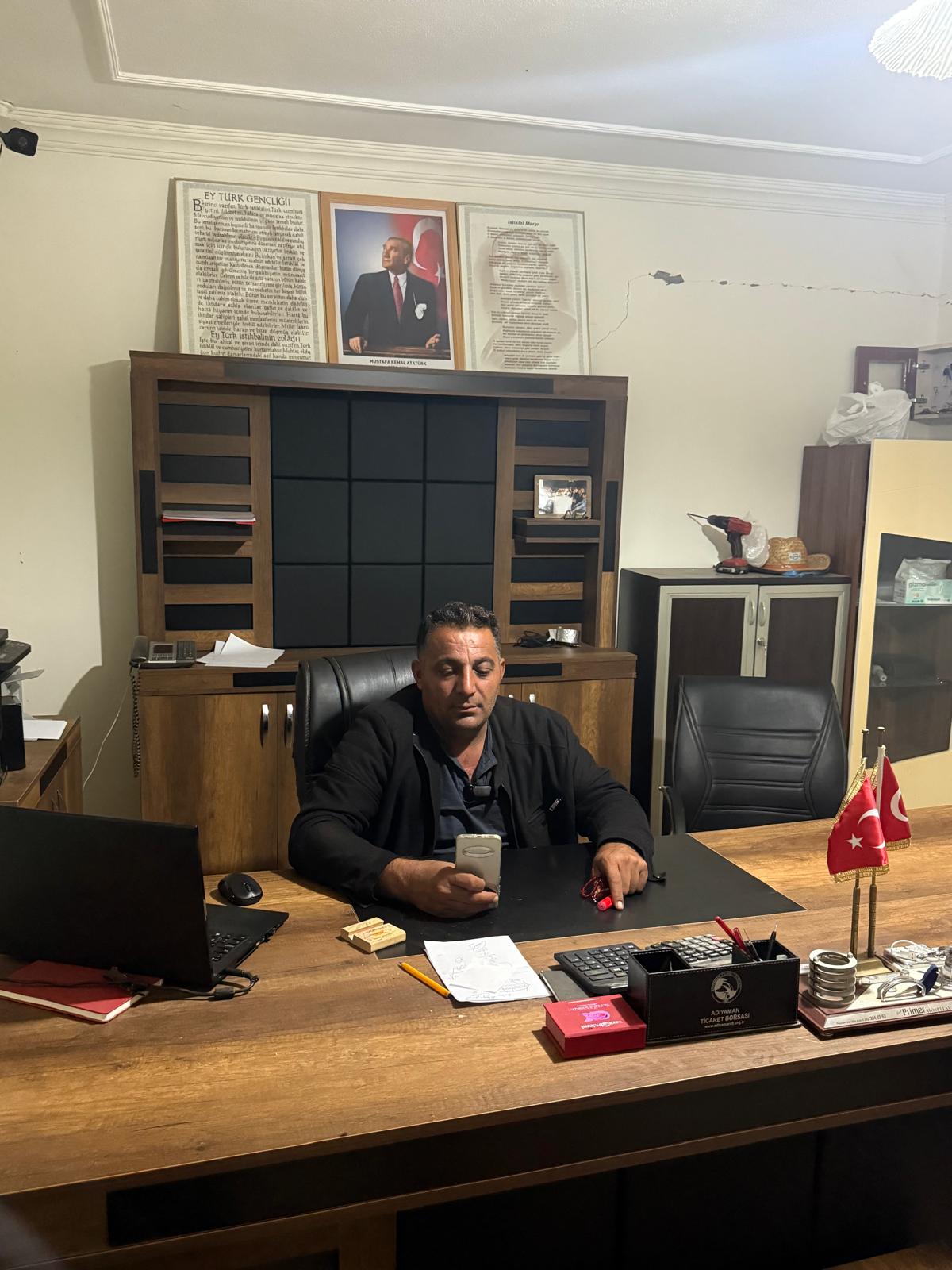 ToptanBademcilik ekip fotoğrafı — badem tedarik uzmanları